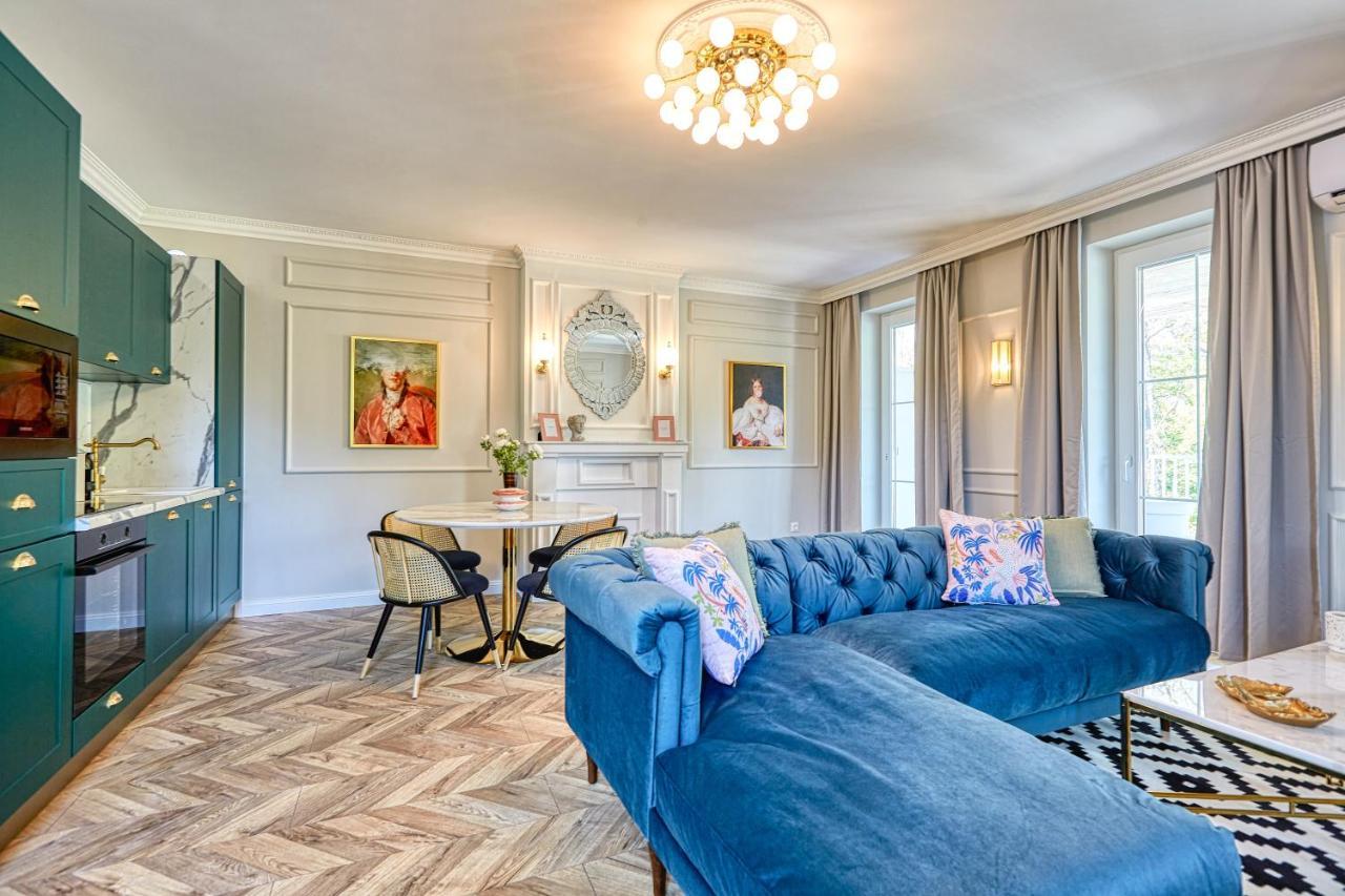The Doors Luxury Apartment Mosonmagyaróvár Exterior foto