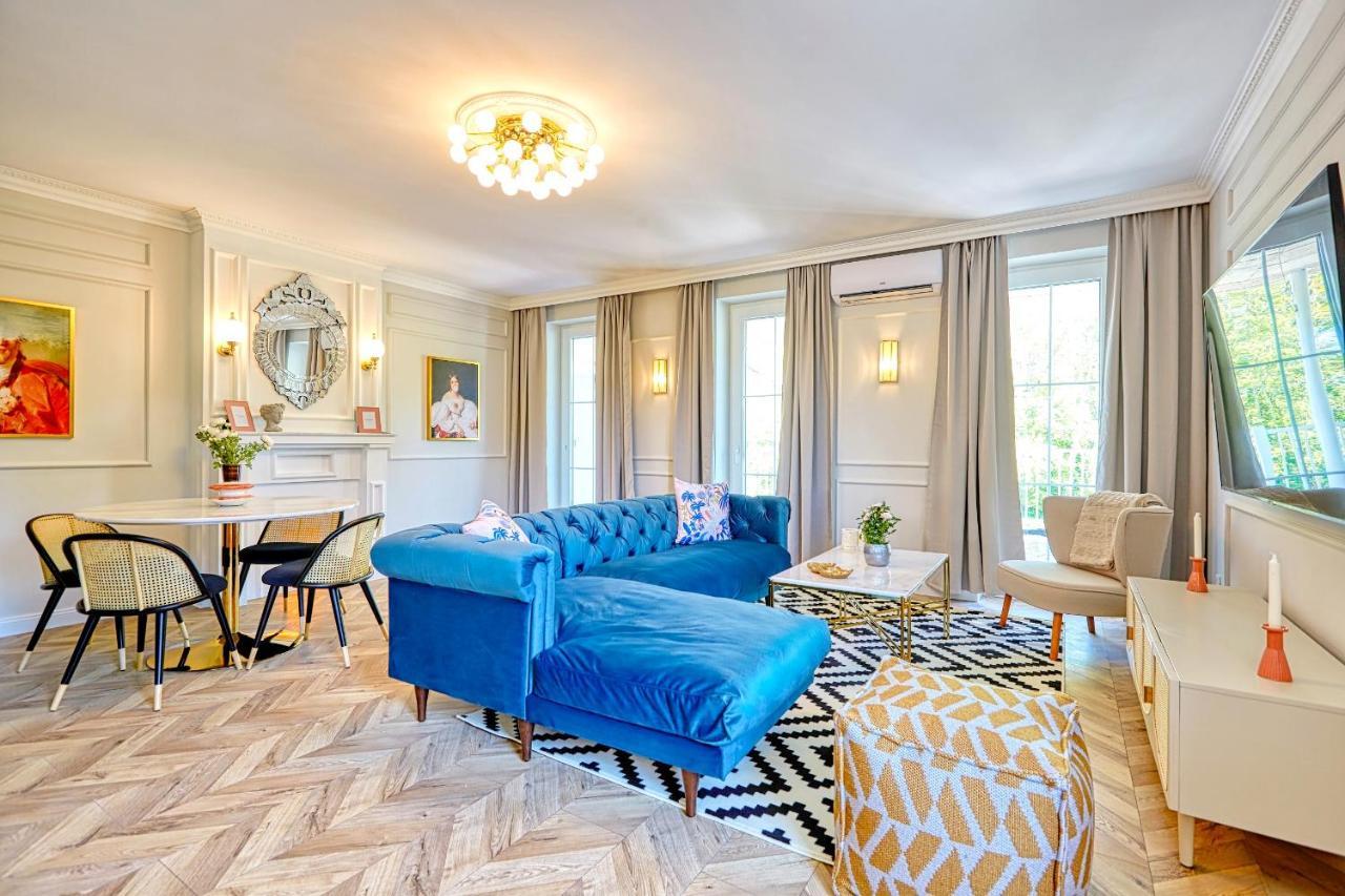 The Doors Luxury Apartment Mosonmagyaróvár Exterior foto