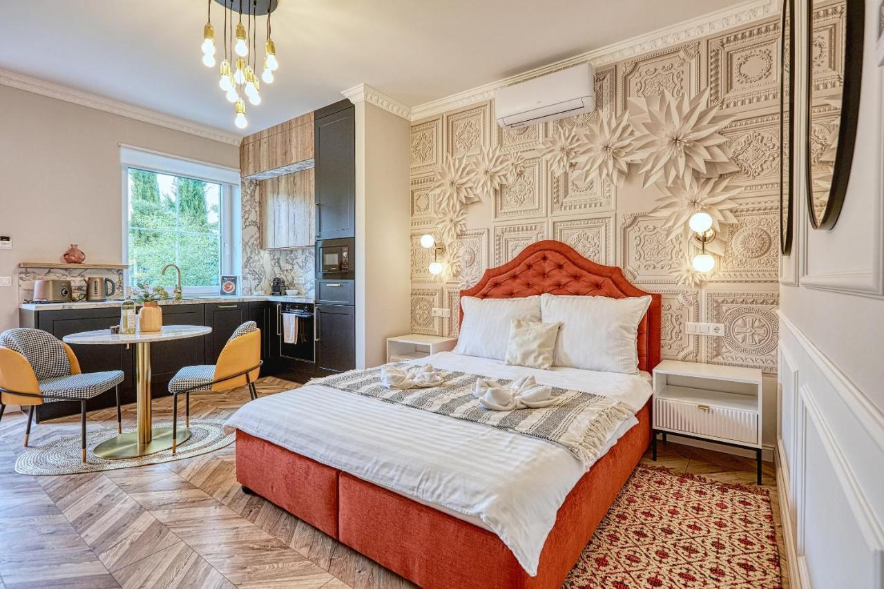 The Doors Luxury Apartment Mosonmagyaróvár Exterior foto