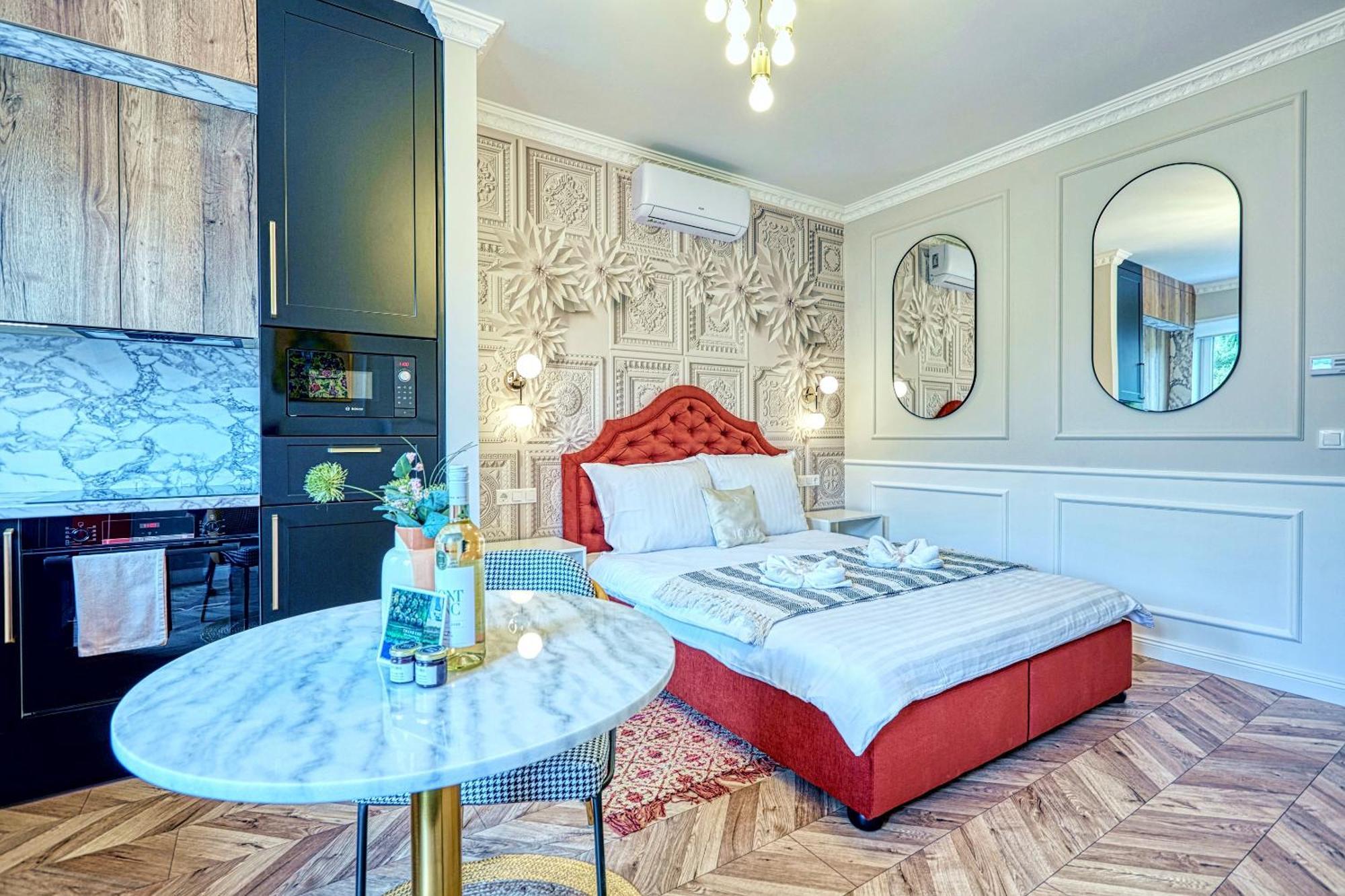 The Doors Luxury Apartment Mosonmagyaróvár Exterior foto